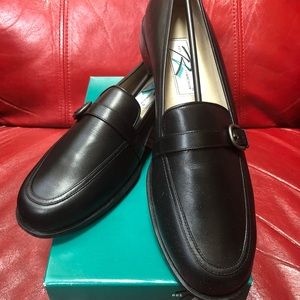 Ros Hommerson Rudy Black Loafers Sz 12M New